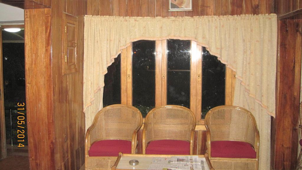 Poopada Hotel Munnar Exterior photo