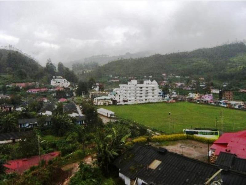 Poopada Hotel Munnar Exterior photo